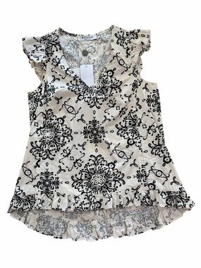EDAS NWT Sintala Cream & Black Floral Ruffle Sleeve Top